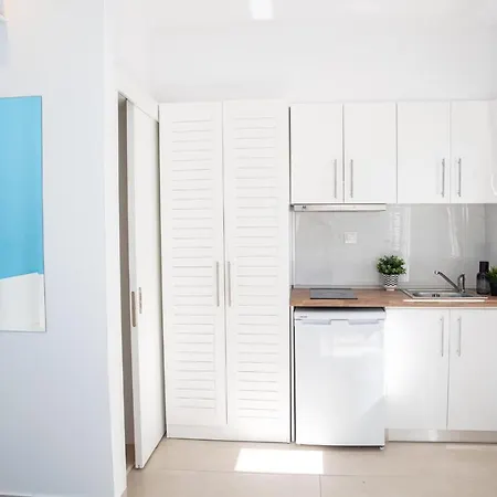 Central Apartments Stavros  Extérieur photo